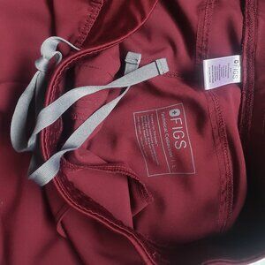 Figs Kade cargo scrub pants womens